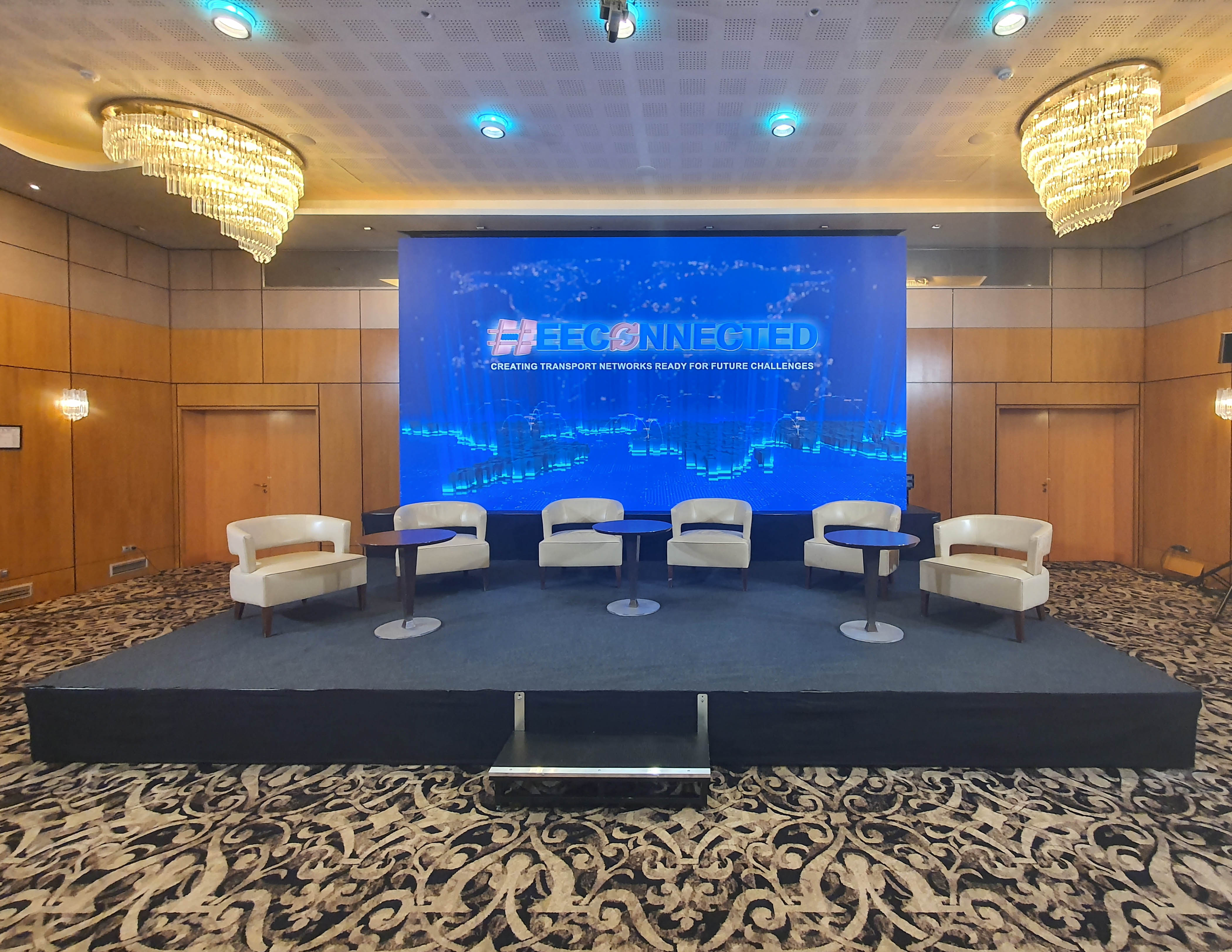 Ecran LED Pixel Pitch 2.6 Ecran LED - 6 * 3 — Ecran LED | Ecran LED indoor 6×3 m cu pixel pitch 2.6, ideal pentru lansări, congrese și concerte de mari dimensiuni.
